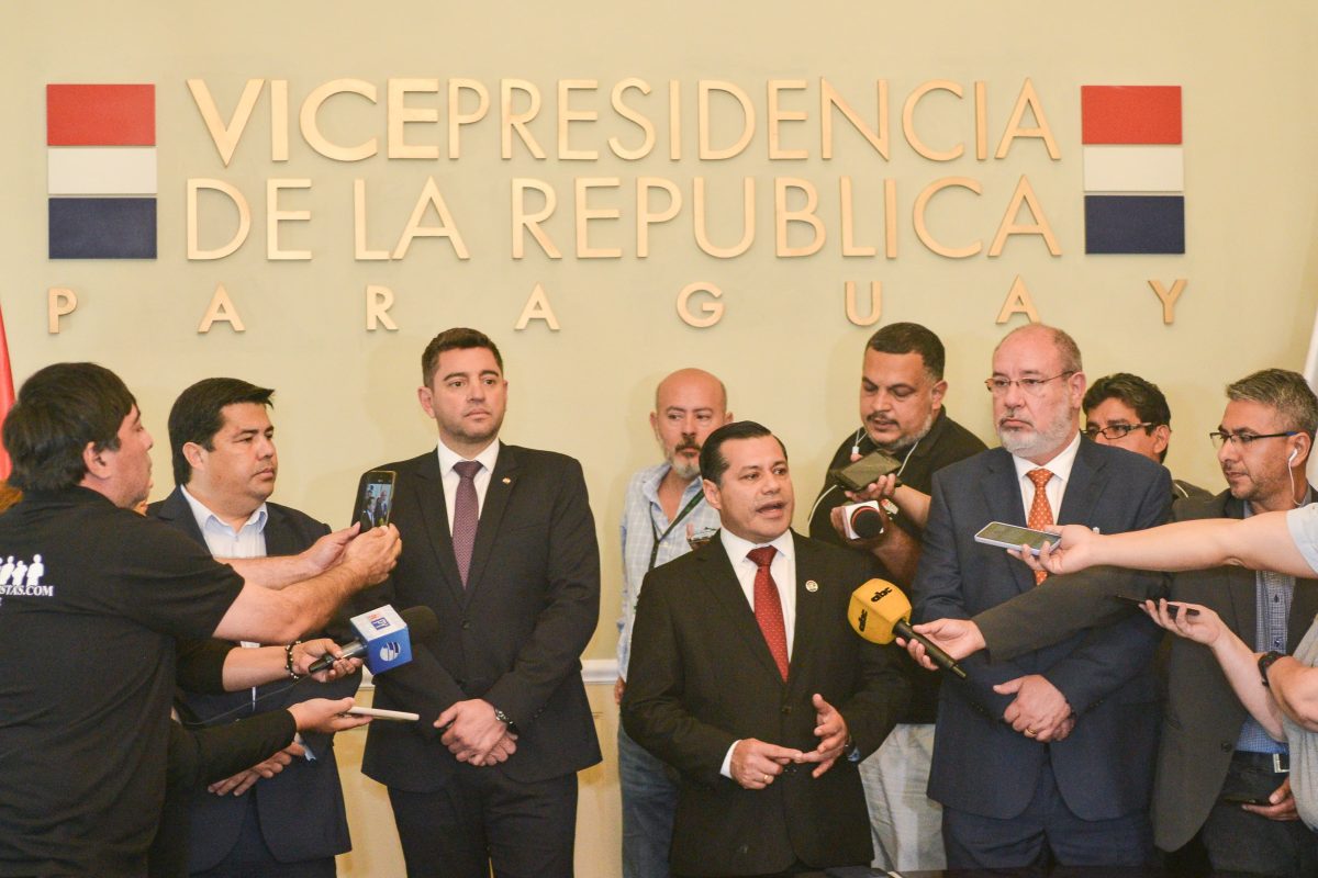 El Vicepresidente Pedro Alliana, anunció el retiro de toda la energía de Yacyretá que le corresponde al Paraguay.