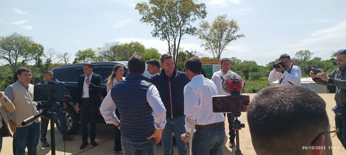 Ñeembucú celebra el día del camino con habilitación del último tramo de la ruta Alberdi-Pilar.