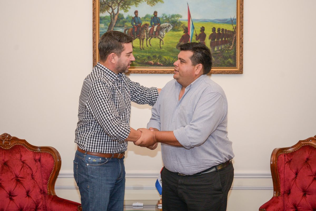 El vicepresidente coordina trabajos con intendentes de la localidad de Belén, ubicado en Concepción y General Aquino de San Pedro.