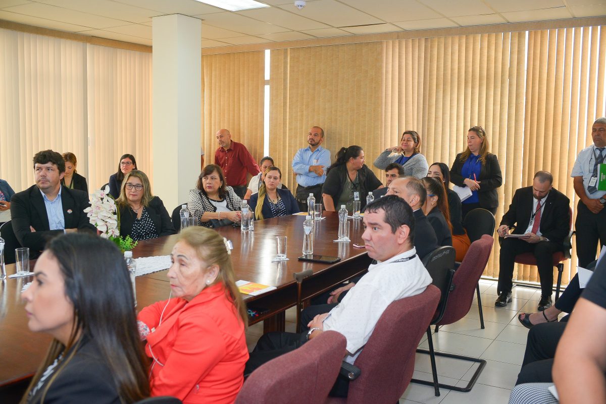 Funcionarios de la ANDE compartieron experiencias con sus pares de la Vicepresidencia sobre la implementación del MECIP