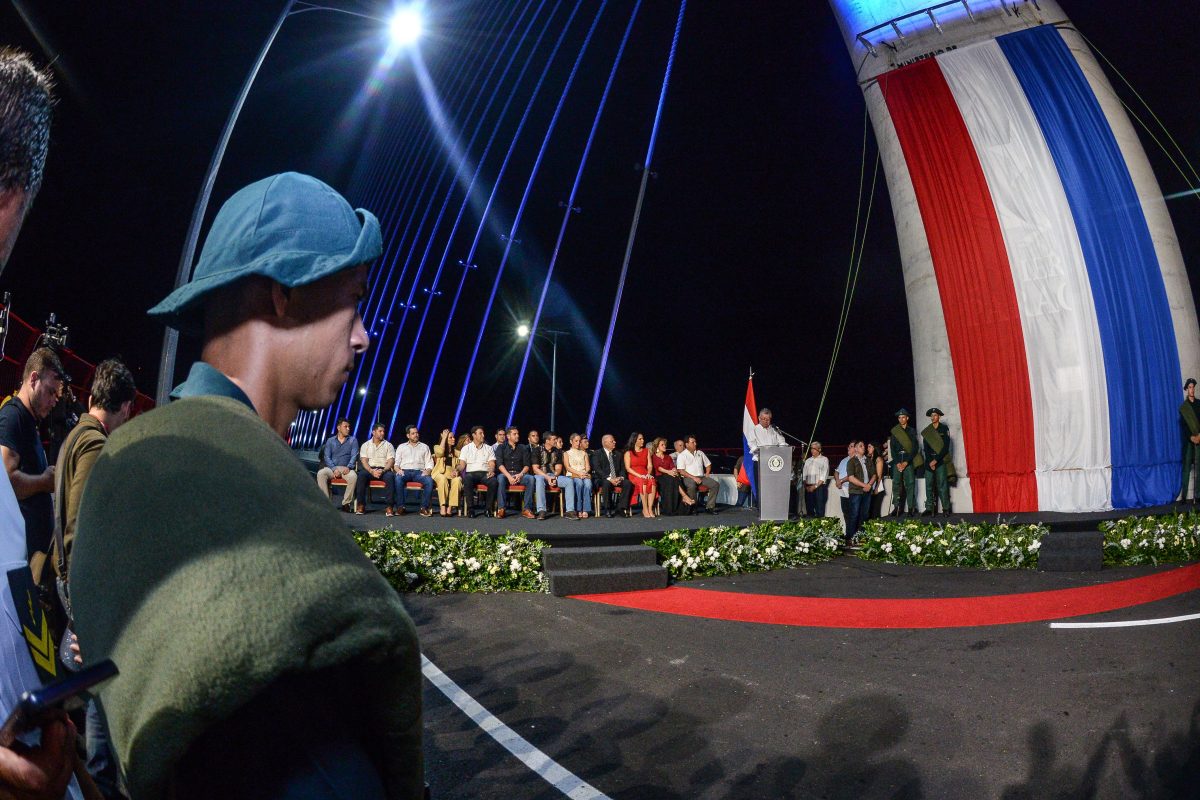 Jornada inaugural histórica del puente Héroes del Chaco