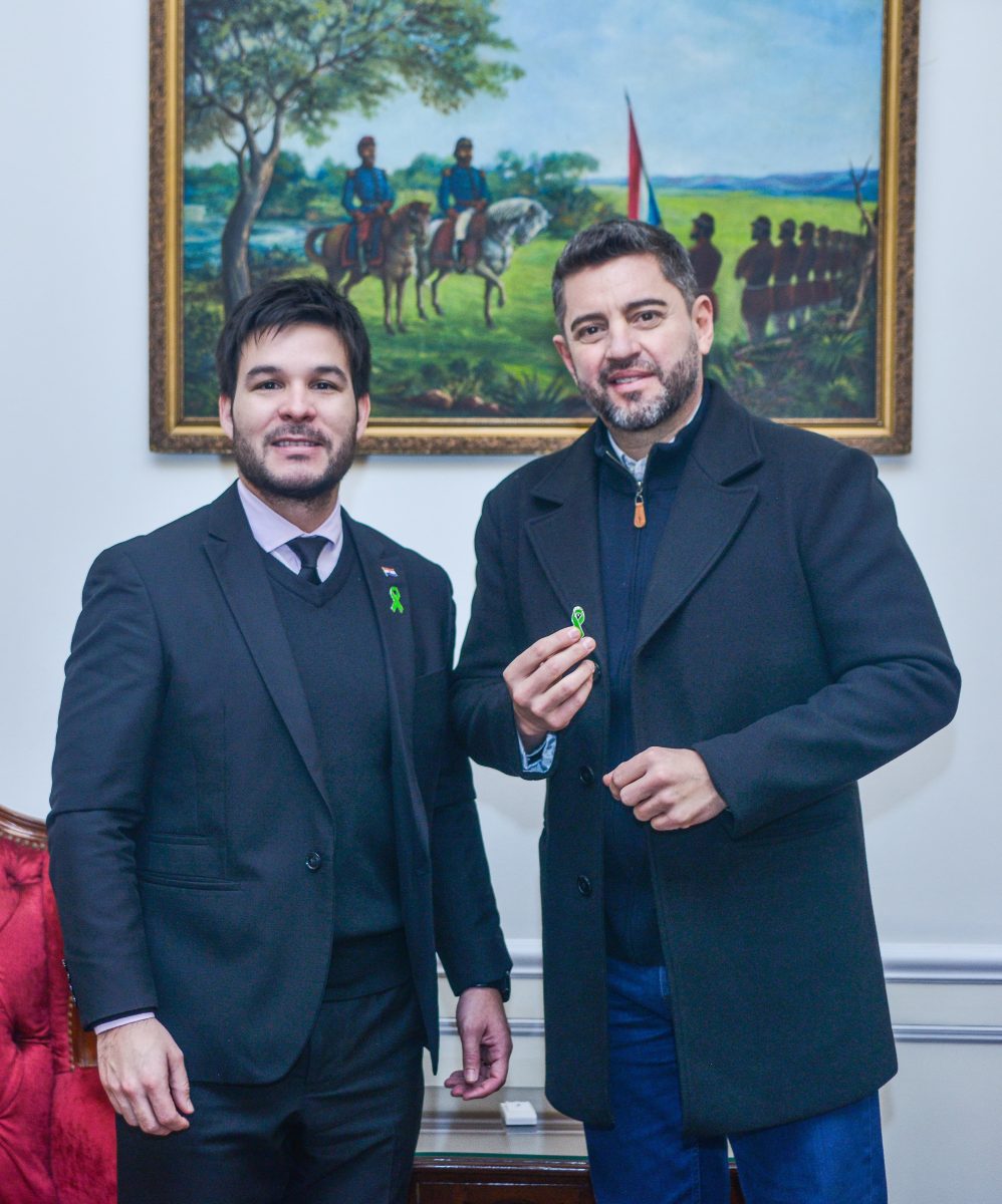 «Todos podemos y tenemos que involucrarnos.  No seamos cómplices.  Denunciemos.  Hablemos» erradiquemos el abuso y la explotación sexual de niñas, niños y adolescentes.