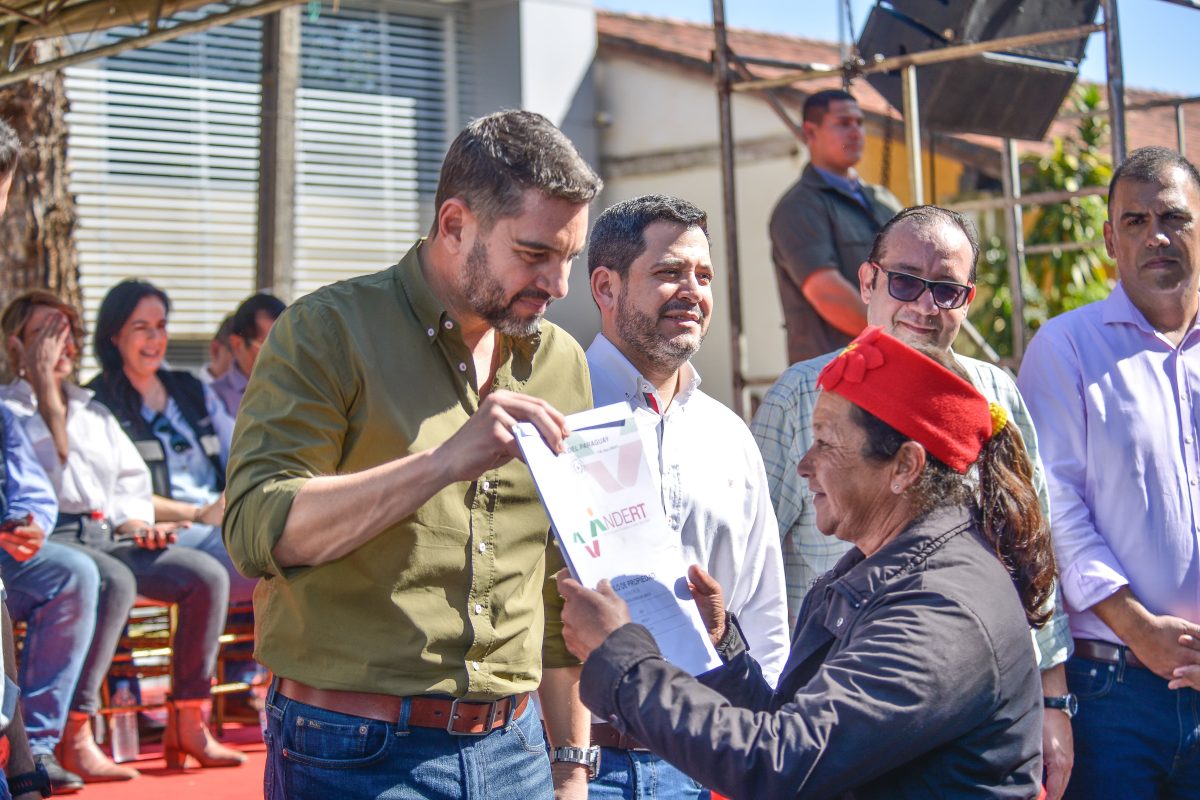 Gobierno fortalece servicios educativos, de salud y la producción agrícola de Caazapá a través de aportes