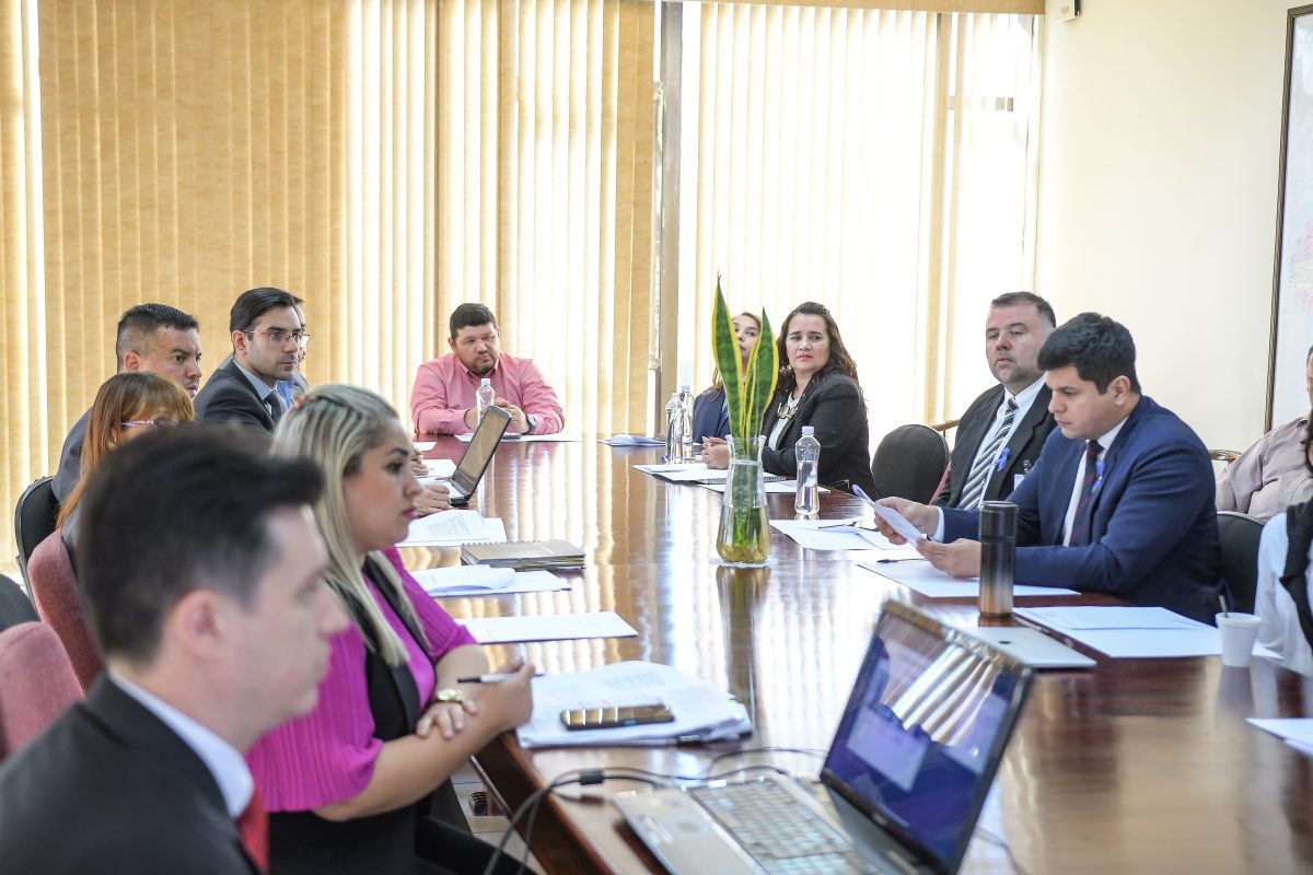 Directores generales de la Vicepresidencia socializan manual de procedimiento del «Código de Buen Gobierno»