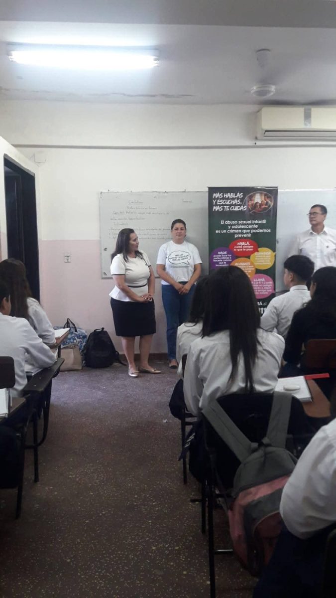 Charla preventiva sobre abuso sexual infantil en instituciones educativas
