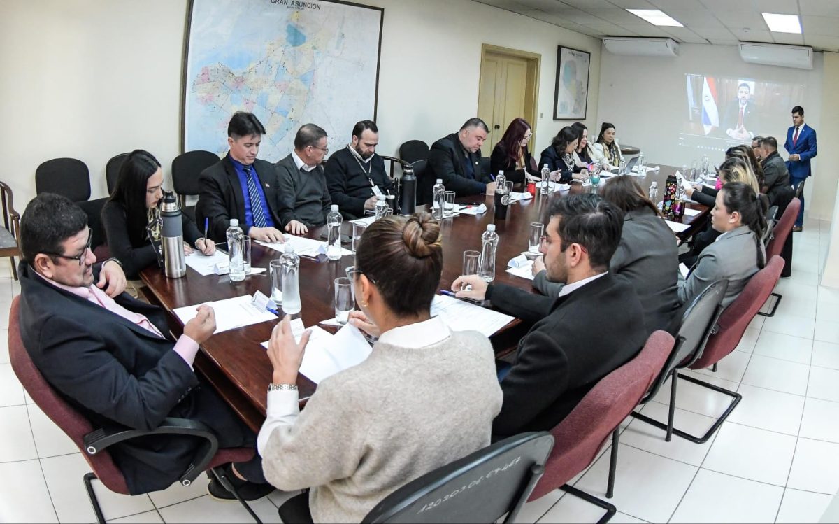 La Vicepresidencia de la República del Paraguay, ratifica su Misión y Visión con el respaldo del 91% de sus funcionarios, tras tres jornadas de participación y debate institucional.